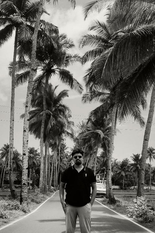 Ronald Raymond Lawrence as Sathya