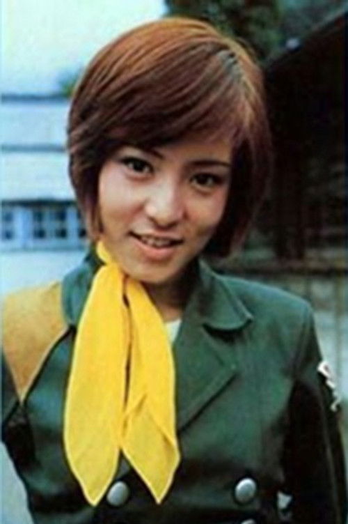 Rei Maki as Rie Hase