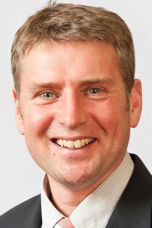 Jeremy Ball as Warren Harvey