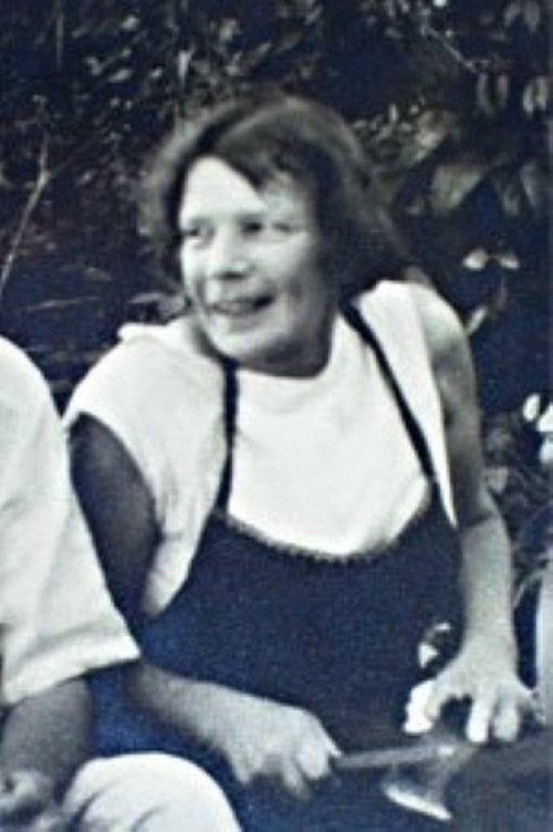 Marga Maasberg as 
