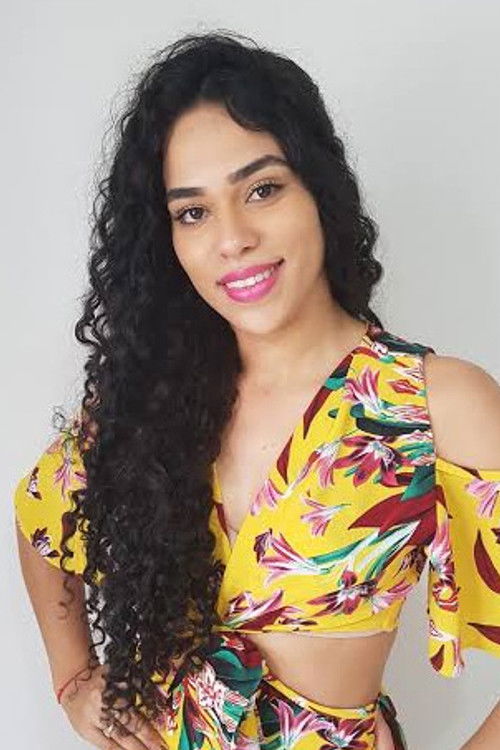 Elana Valenaria as Mariana