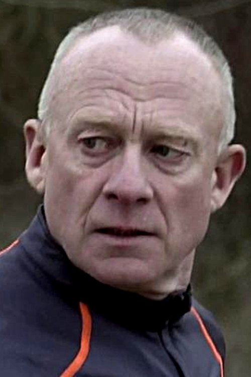 Philippe de Jacquelin Dulphé as Général de brigade Vidal