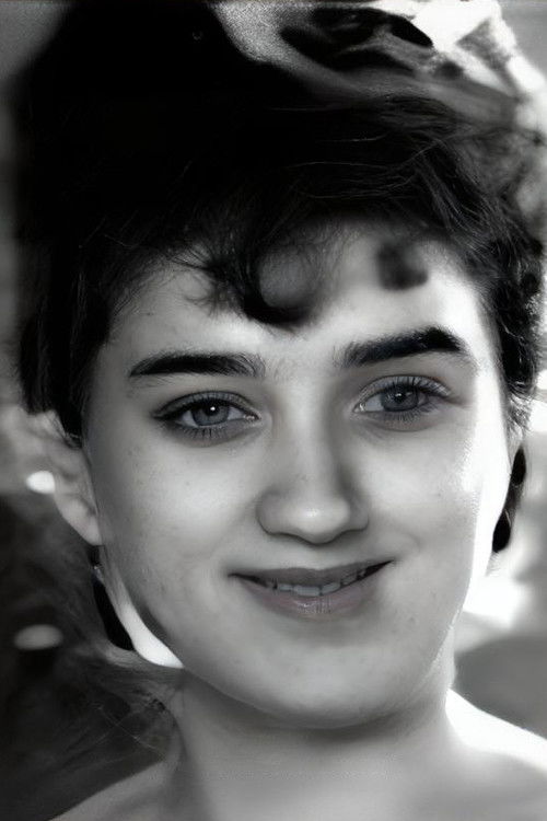 Tinatin Seferteladze as Natela