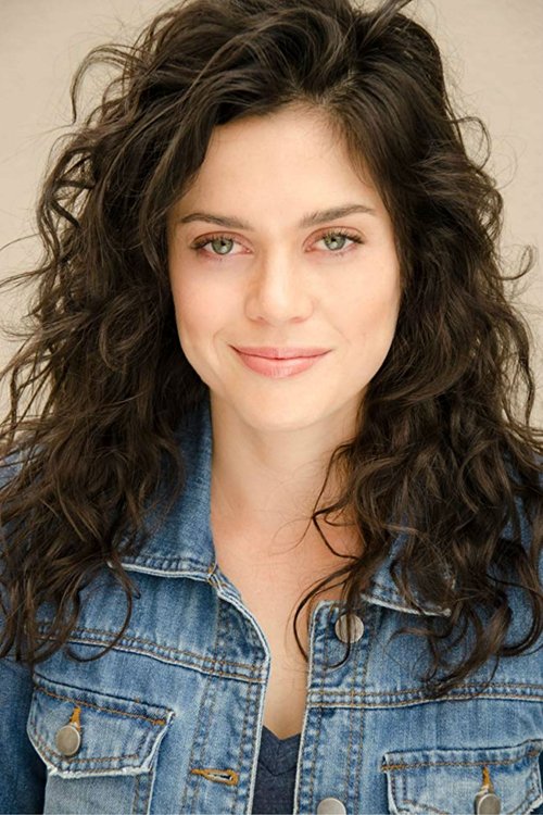 Mariel Neto as Anna Marsh