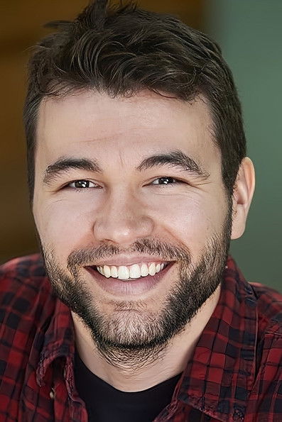 Dylan House as Michael