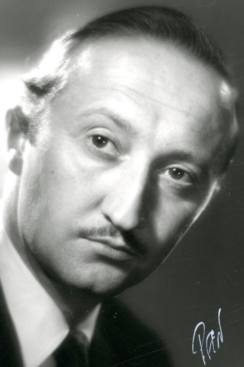 Göthe Grefbo as Warehouse Worker at Forsbergs