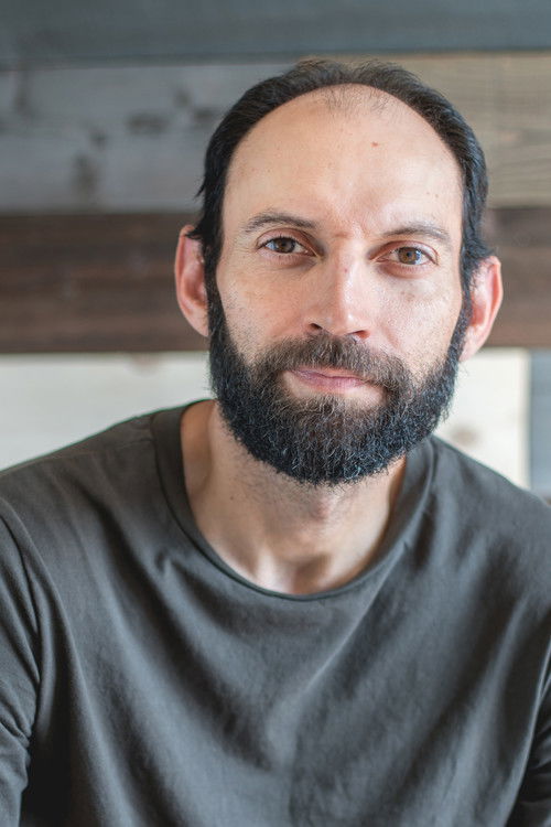 Cody Davis as Drug Pusher