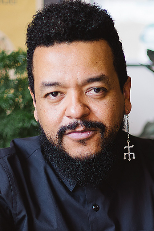 Robert Frank as Comprador do sebo