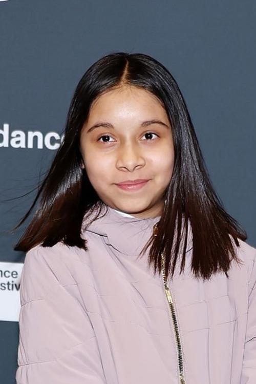 Mia Fernanda Solis as Lupe