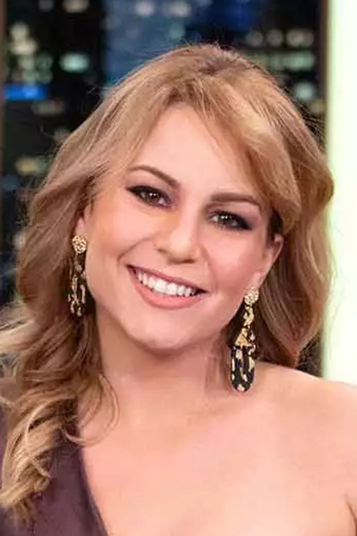 Vera Makromaridou as 