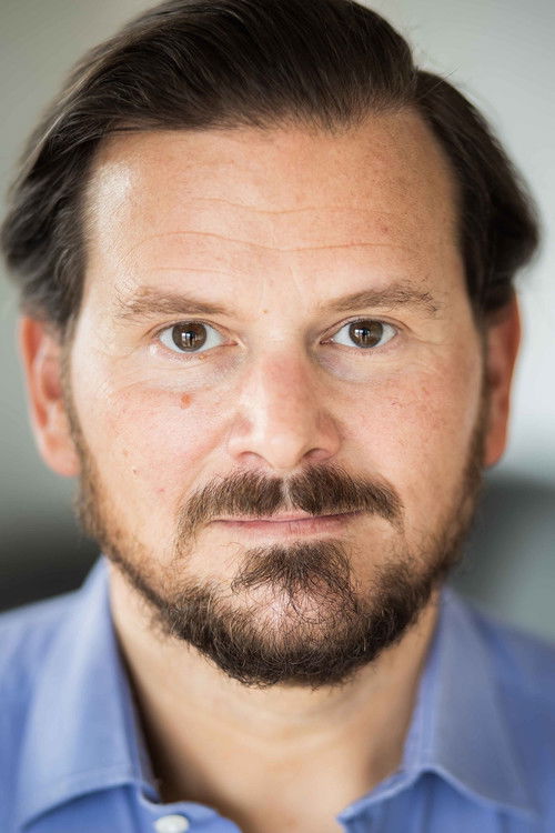 Matthias-Leonhard Lang as Alwin (as Mathias Lang)