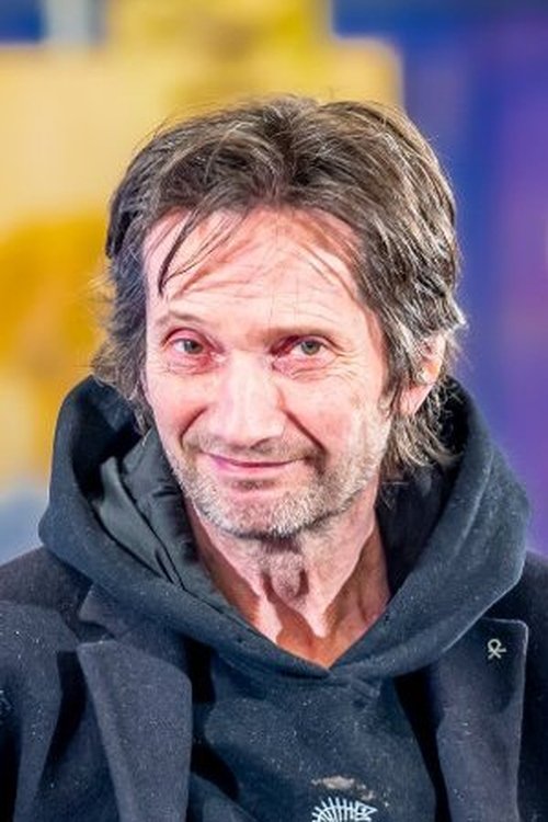 Erik Smith-Meyer as Lensmann