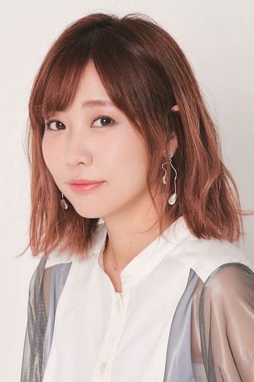 Aina Kusuda as Self