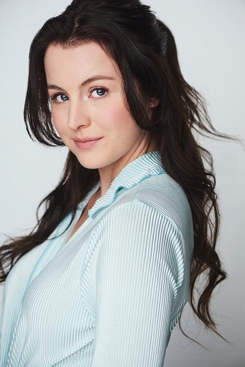 Gia Galardi as Extra (uncredited)