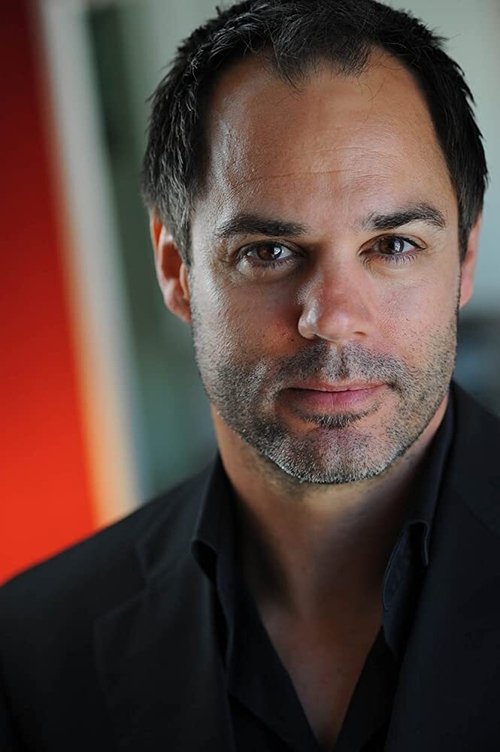 Lorry D'Ercole as Ethan