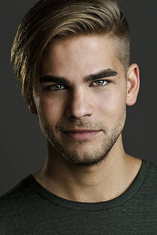 Marcus Haccius as Marcus