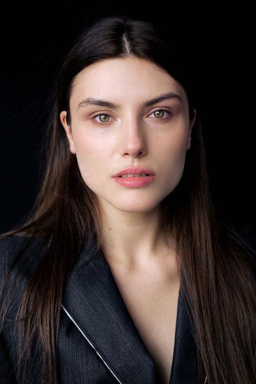 Carolina Koitsan as Оксана