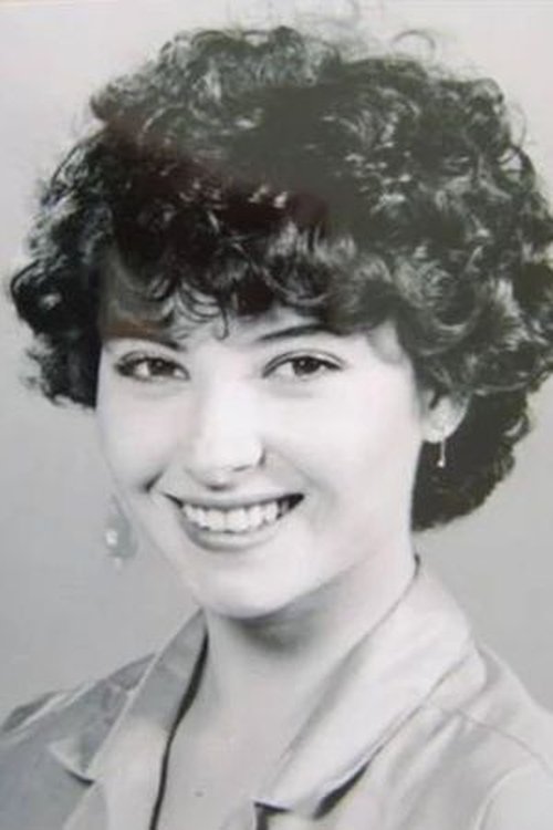 Kim Lewis as Ida Pender