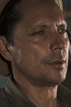 Pete Ware as Taxi Driver