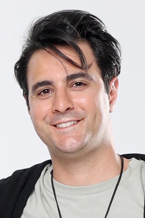 Ian Stratis as Ερρίκος Σωτηρίου