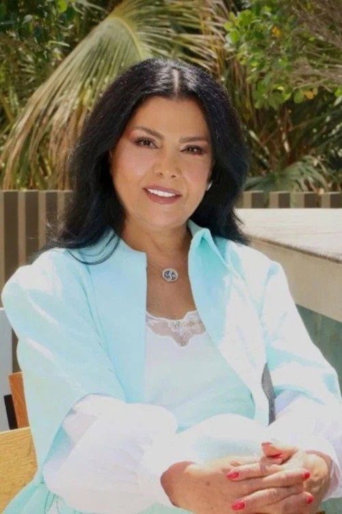 Sabah Jazairi as Leila