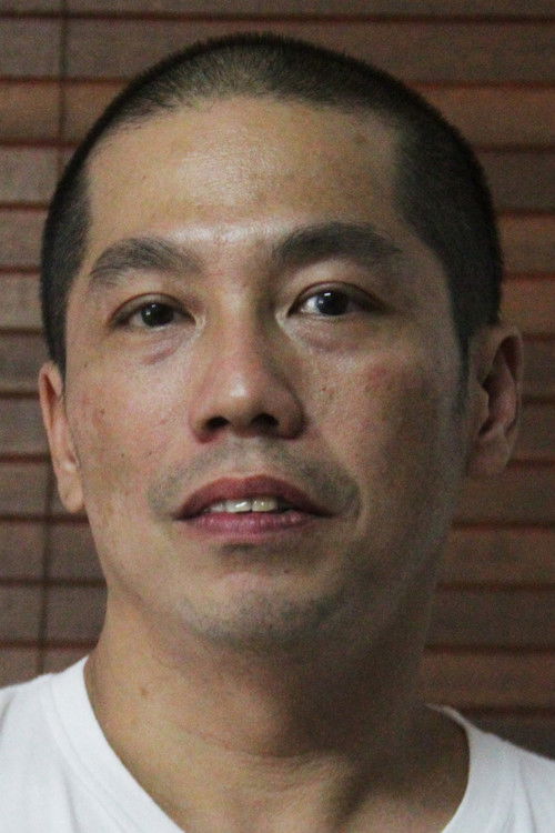 Ho Yuhang as Furniture Remover