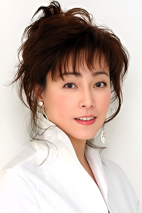 Yoshie Kashiwabara as Mayumi Asano