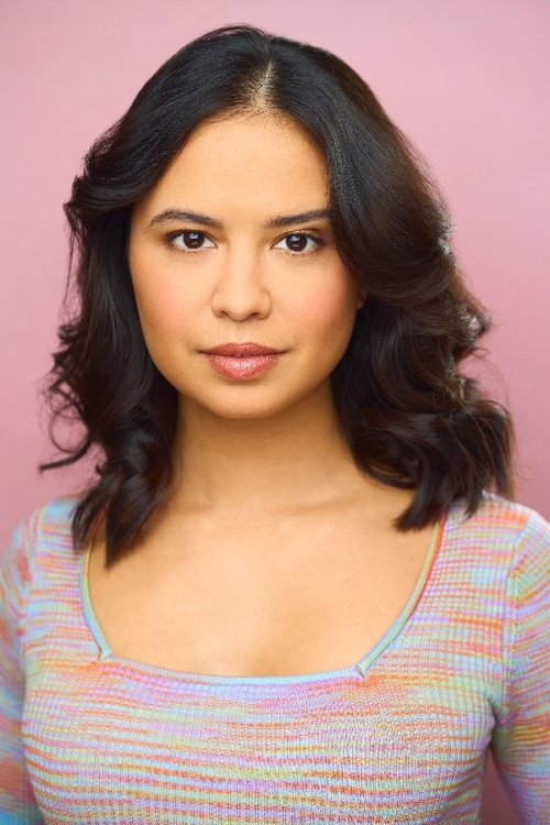 Olivia Roldan as Isabel