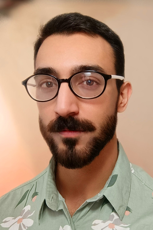 Sina Beizavi as Mr. Devil