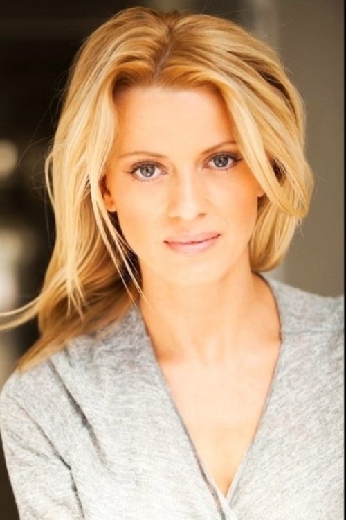 Gwendolyn Edwards as Music TV Reporter