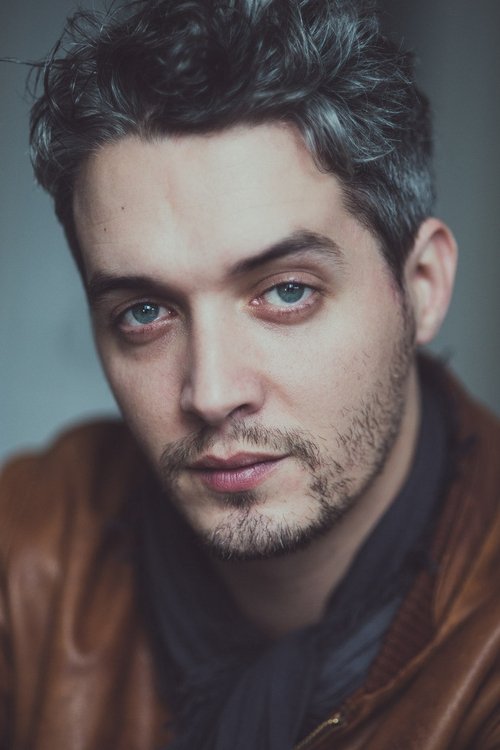 Sylvain Dieuaide as Greg