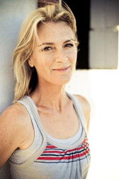 Julie Hartley as Dancer