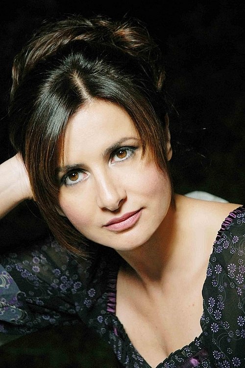 Eleonora Mazzoni as Signora Bugamelli