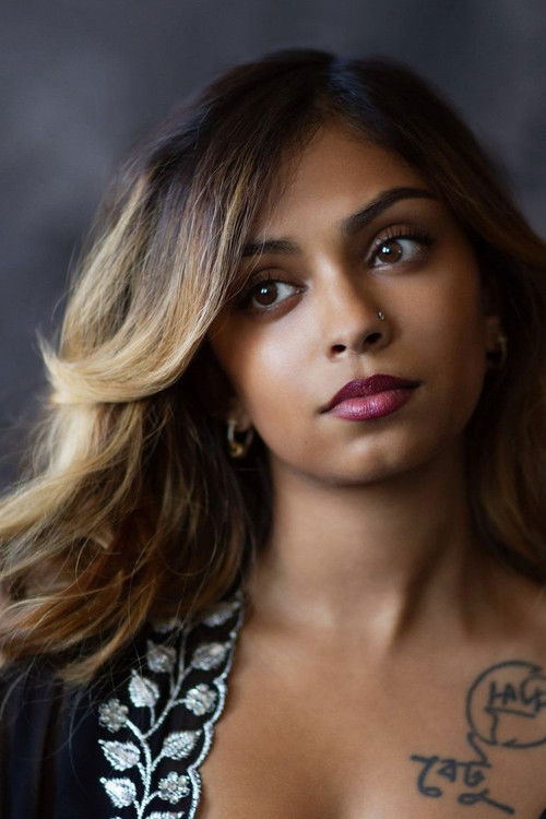 Anjini Taneja Azhar as Harper