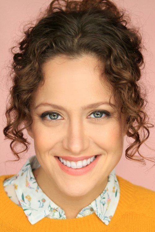 Anna Rose Hopkins as Summer