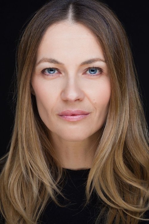 Tamara Garbajs as Refugee