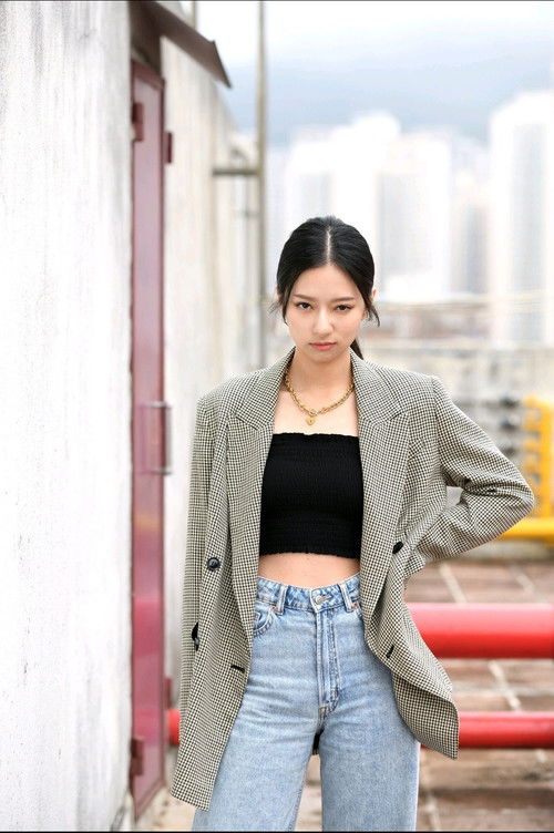 Jeannie Ng Ka-Yan as 