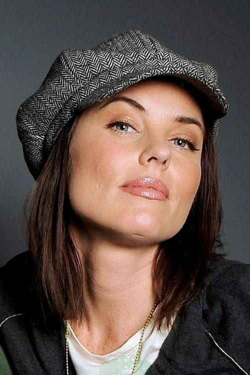 DonnaMarie Recco as Francis 8