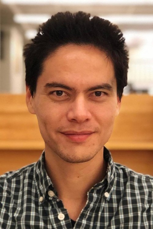 Lindy Blackburn as Self