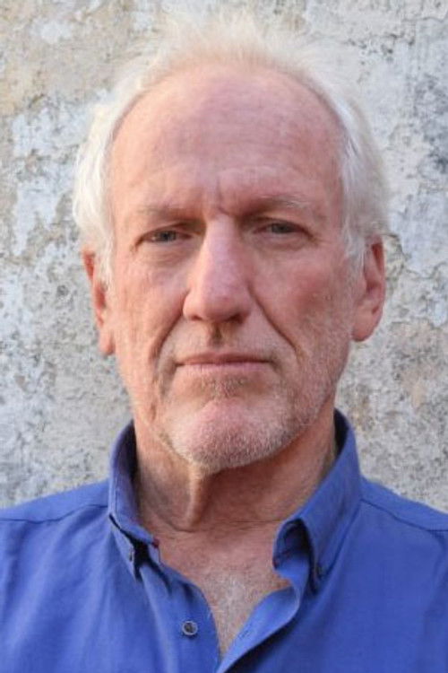 Andrew Whaley as L'homme en blanc