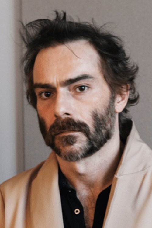 Thanos Samaras as Kleftis