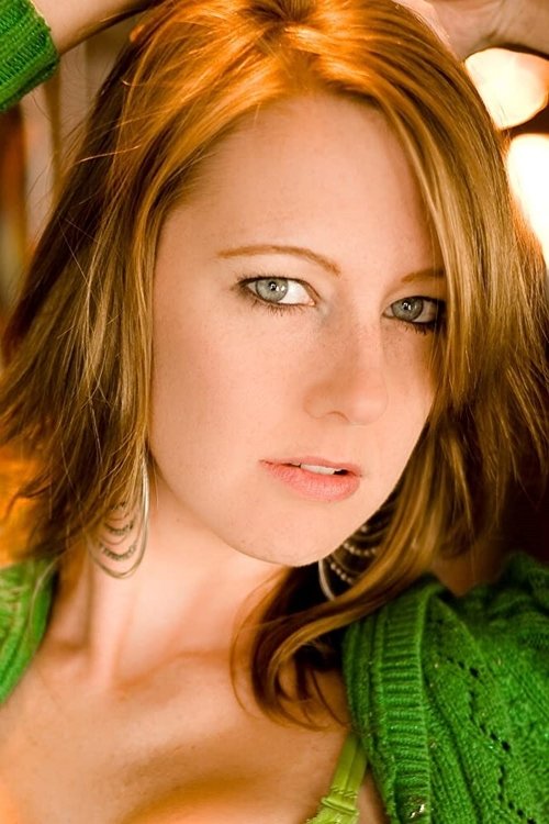 Melissa LeEllen as Stacy