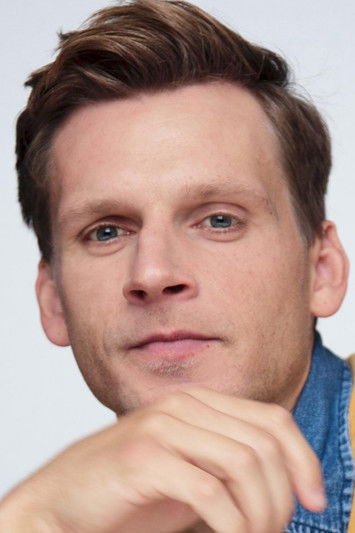 Christoffer Hvidberg Rønje as 