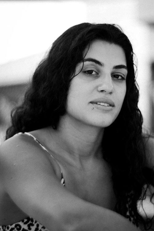 Manar Shehab as Fifi