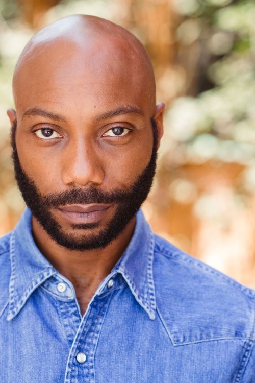 Eddie Robinson as Neil Atwater