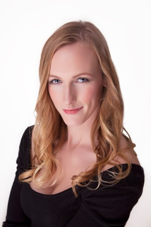 Kristen Brown as Usherette