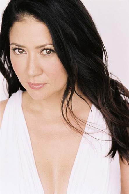 Anzu Lawson as Nelma Kodama (voice)