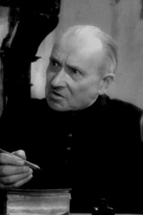 Gaston Séverin as Maître Berthier