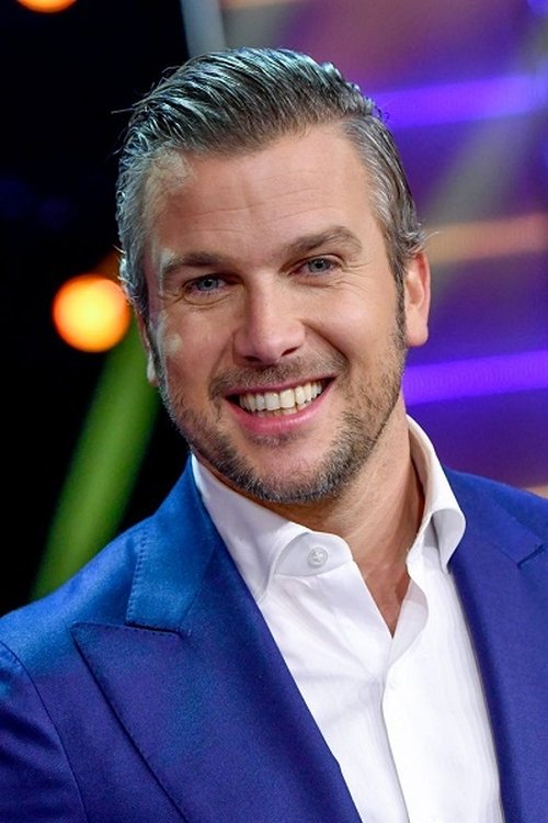 Winston Gerschtanowitz as Self - Host