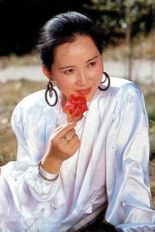 Zhang Yan as 端木丽婷